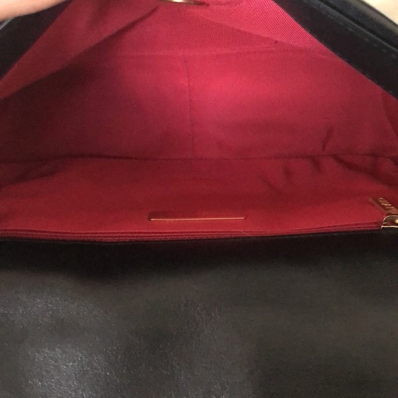 ❤️ Traded ❤️CHANEL 19 Small Flap Bag - Picture 8 of 16